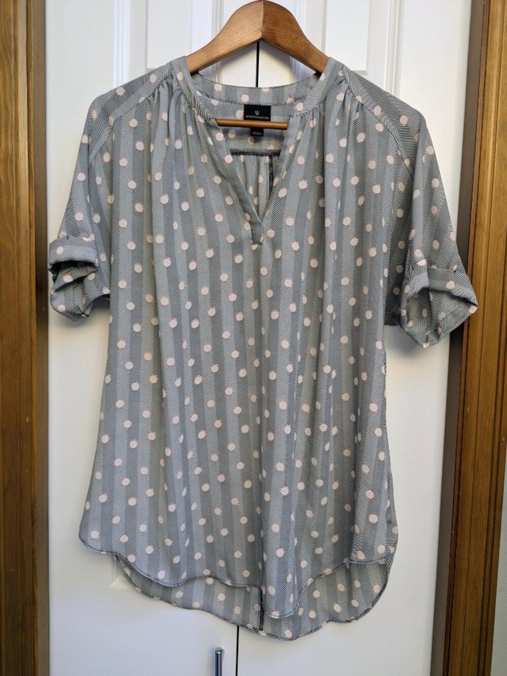 Worthington Polka Dot Short Sleeve Blouse Size M Relaxed Fit